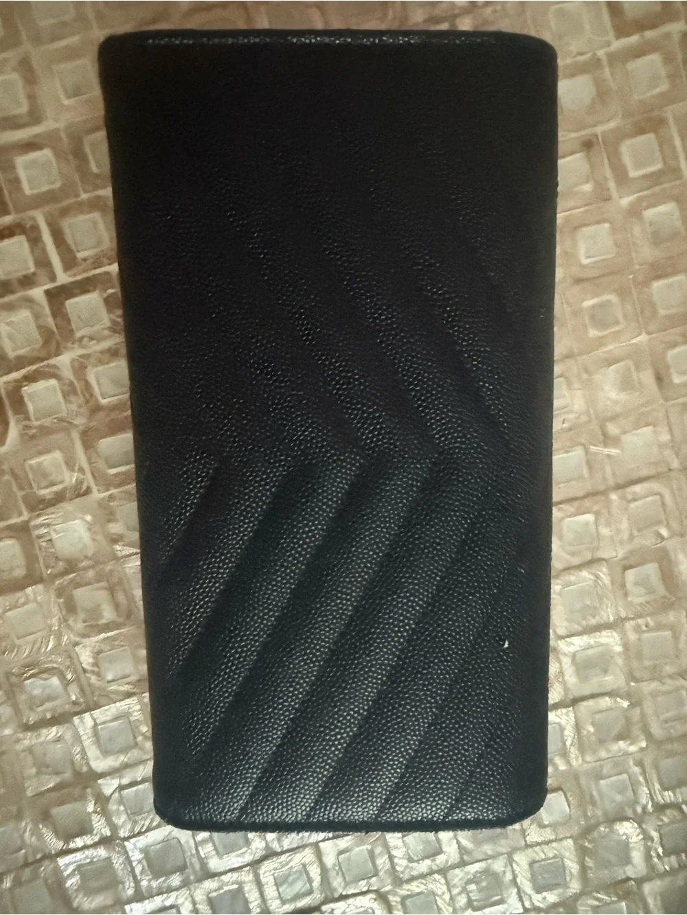 Yves Saint Laurent Black Leather Quilted Wallet with Gold Logo - Picture 2 of 3